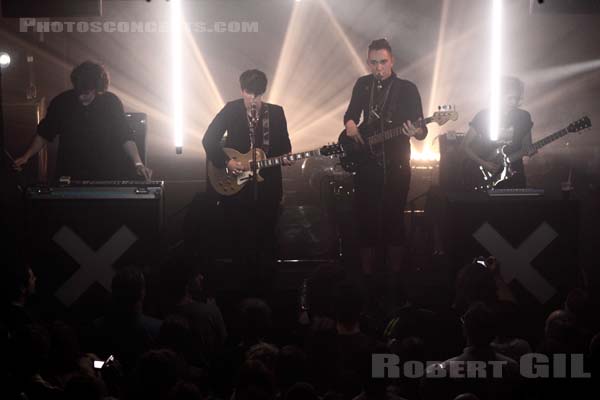 THE XX - 2009-10-09 - PARIS - Point Ephemere - Romy Madley Croft - Baria Qureshi - Oliver Sim - James Thomas Smith